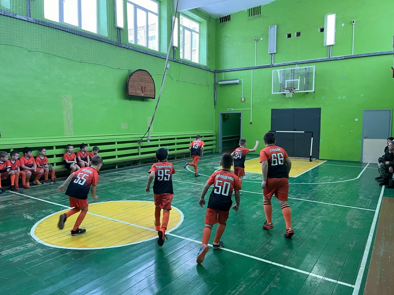 В Лихославле прошел турнир по мини-футболу