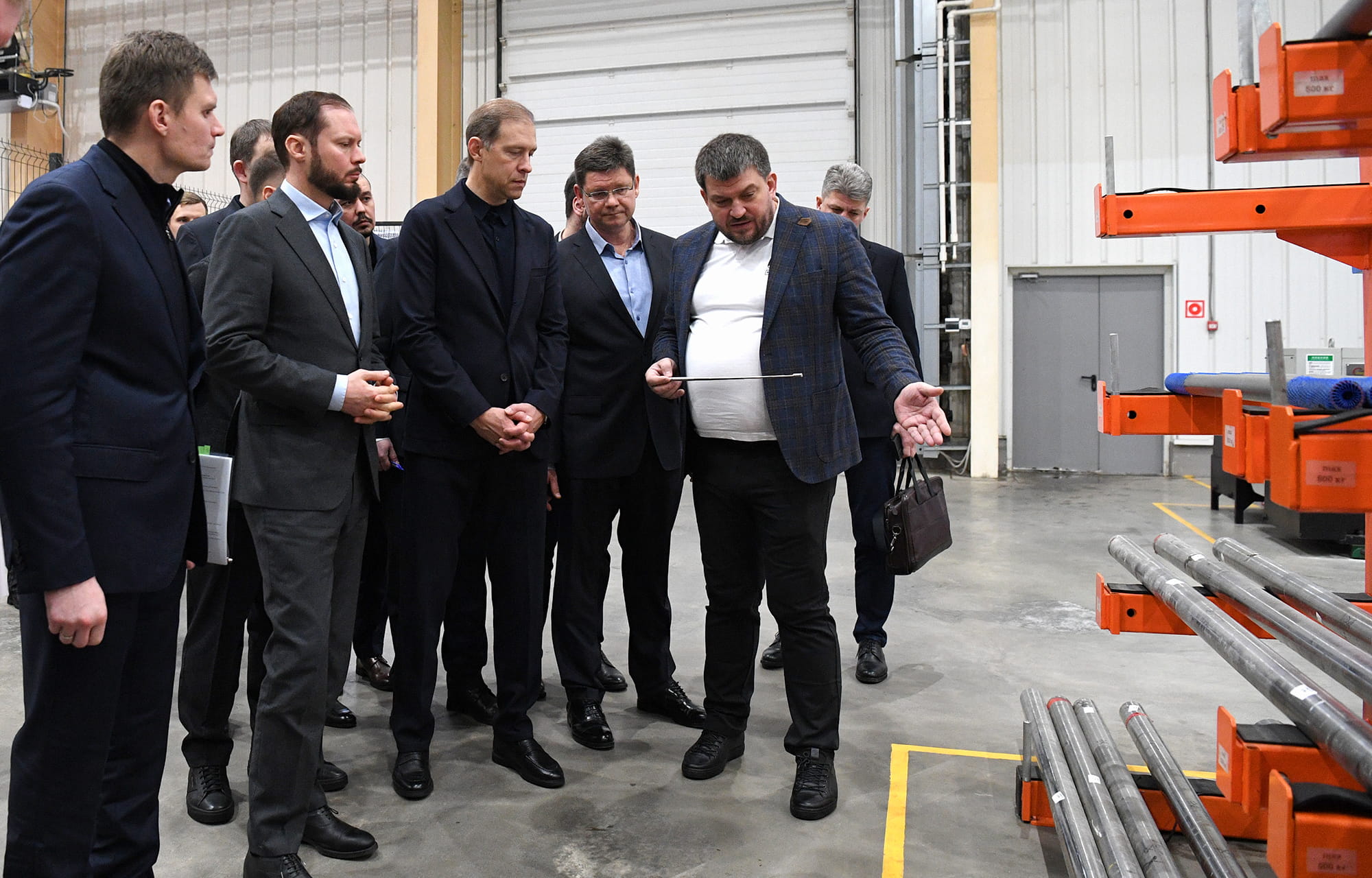 Денис Мантуров и Виталий Королев ознакомились с работой инновационных промышленных предприятий Тверской области