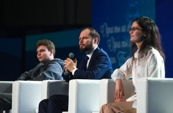 Виталий Королев ответил на вопросы тверских студентов о будущем региона Виталий Королев