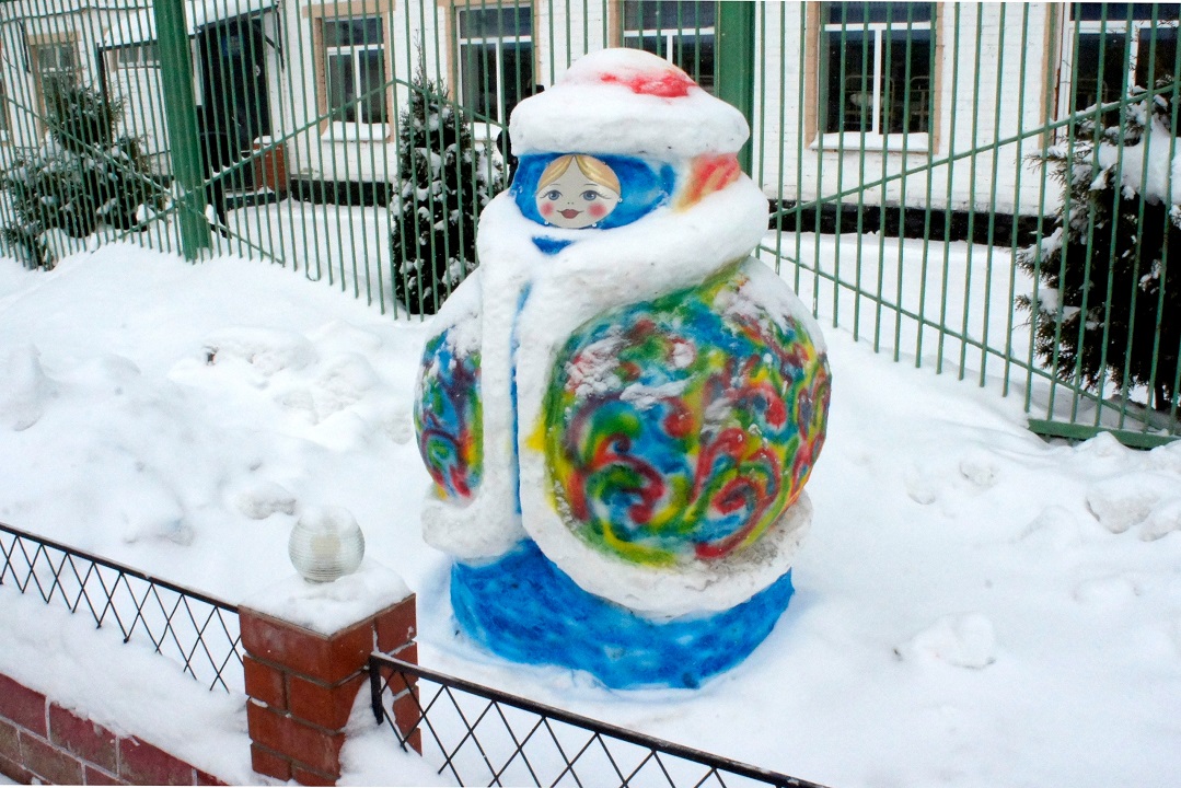 В Тверской области из снега слепили Кремль