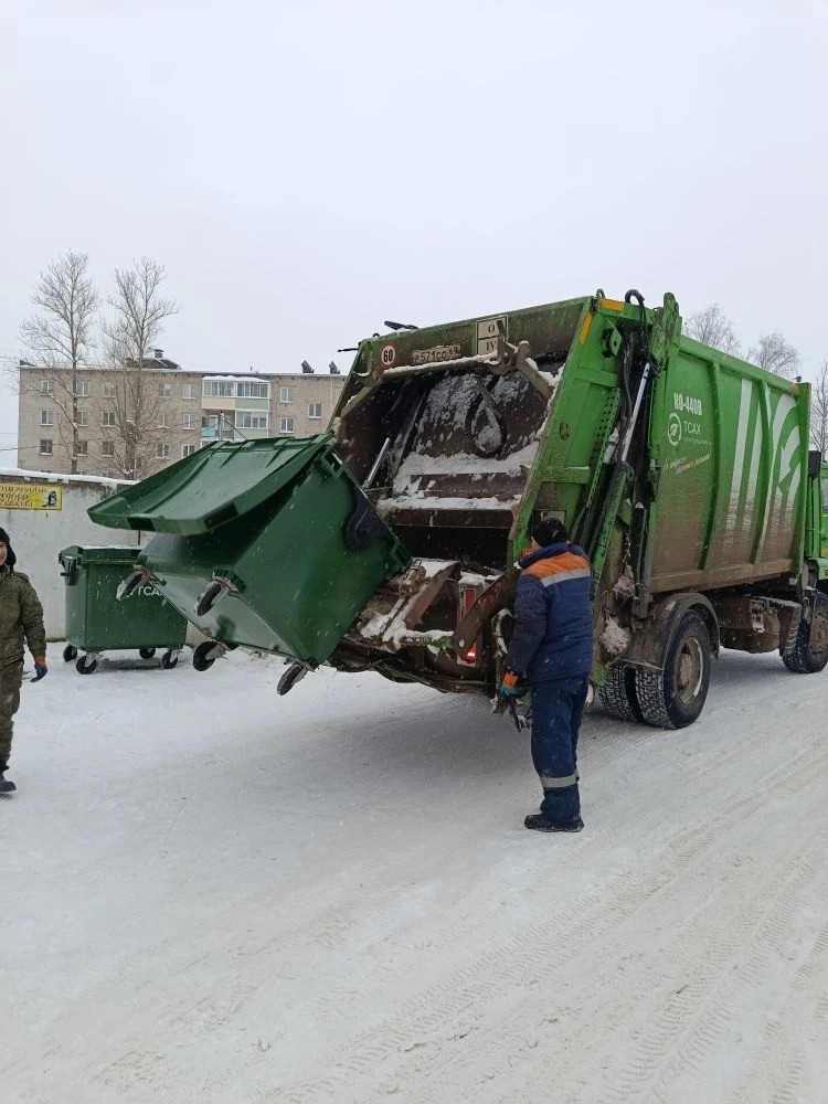 Жители Тверской области поблагодарили коммунальщиков за вывоз мусора