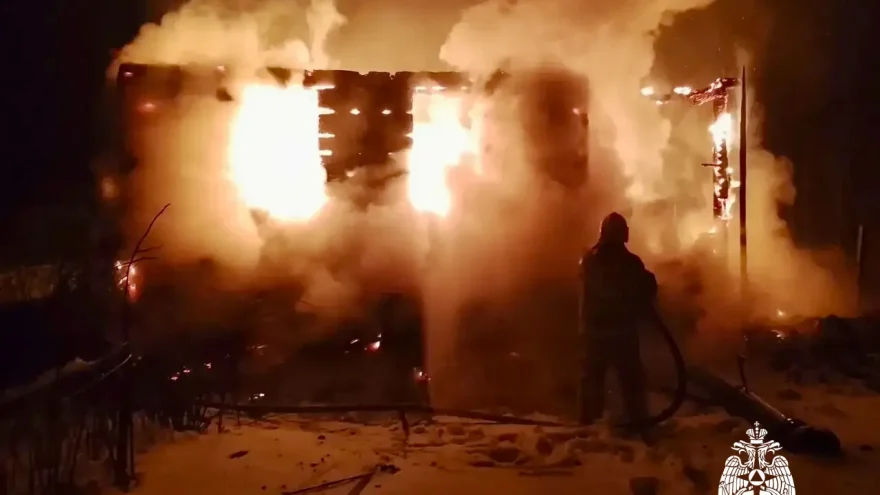 Мужчина и женщина погибли на пожаре в Тверской области