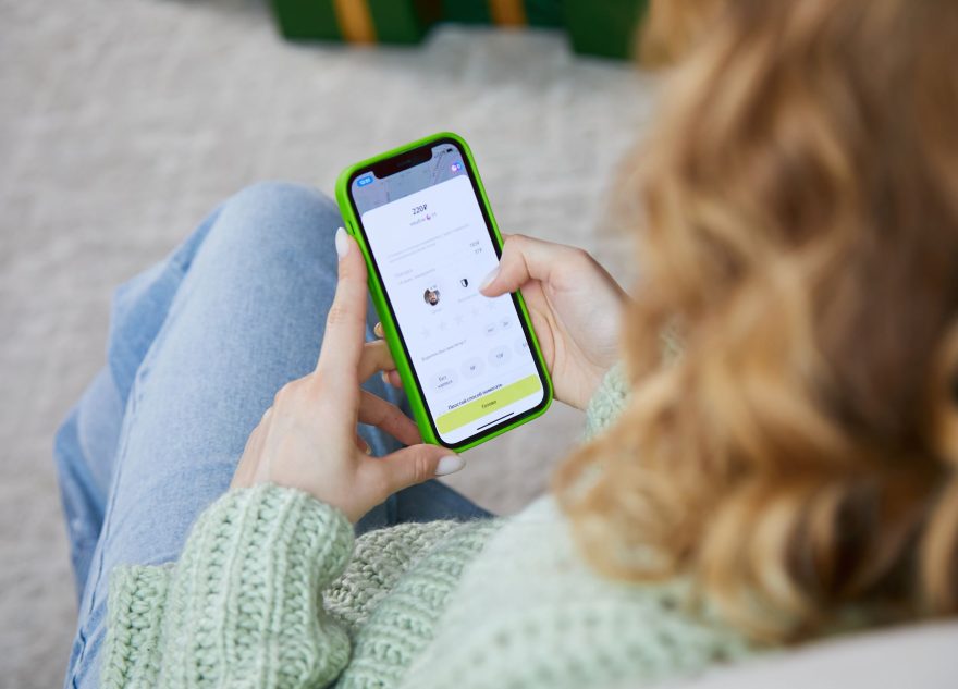 Эксперты назвали простые шаги, которые помогут продлить жизнь смартфону и домашней электроники