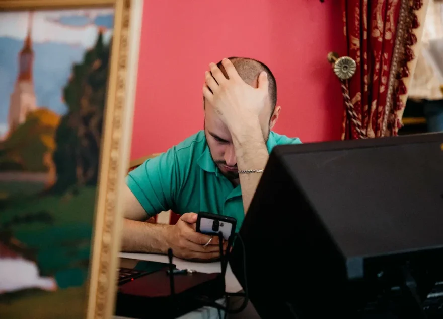 В МВД рассказали о самых распространенных уловках мошенников