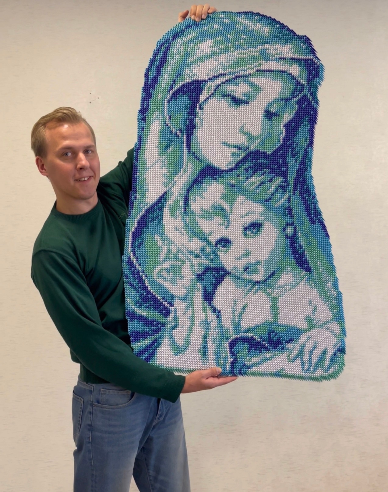 Врач назвал простой фрукт, который помогает здоровой работе сердца