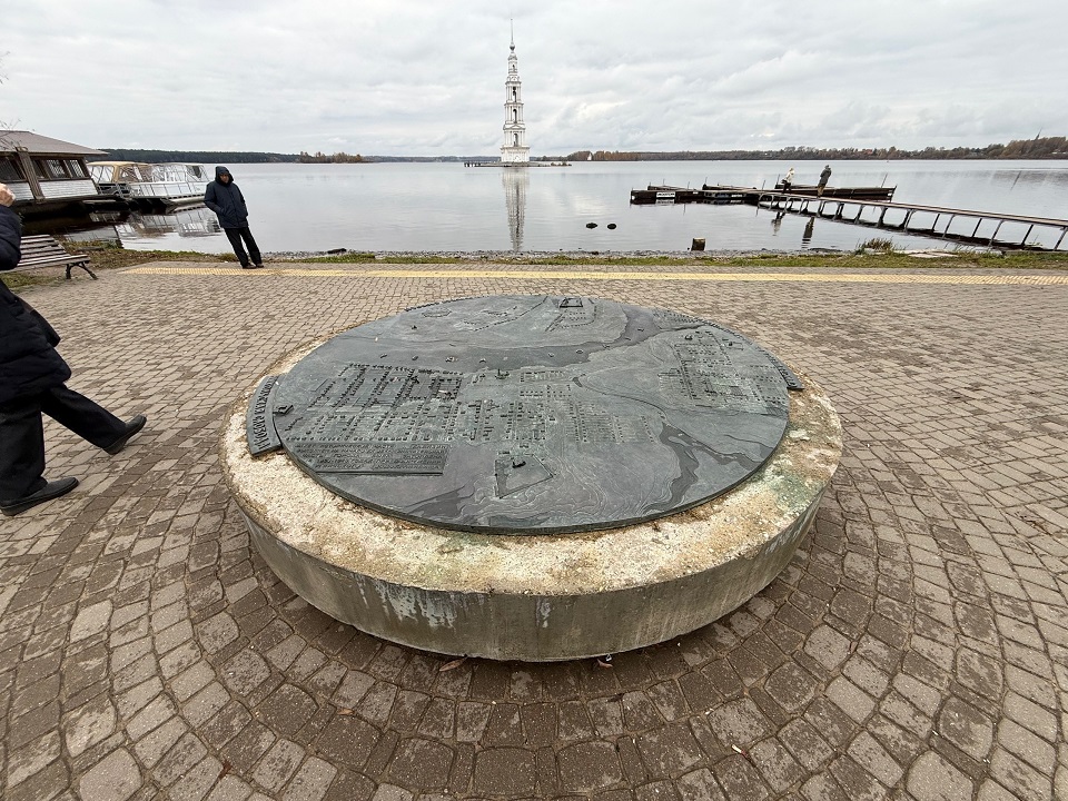 Его сегодня не узнать: чем встречает гостей Калязин