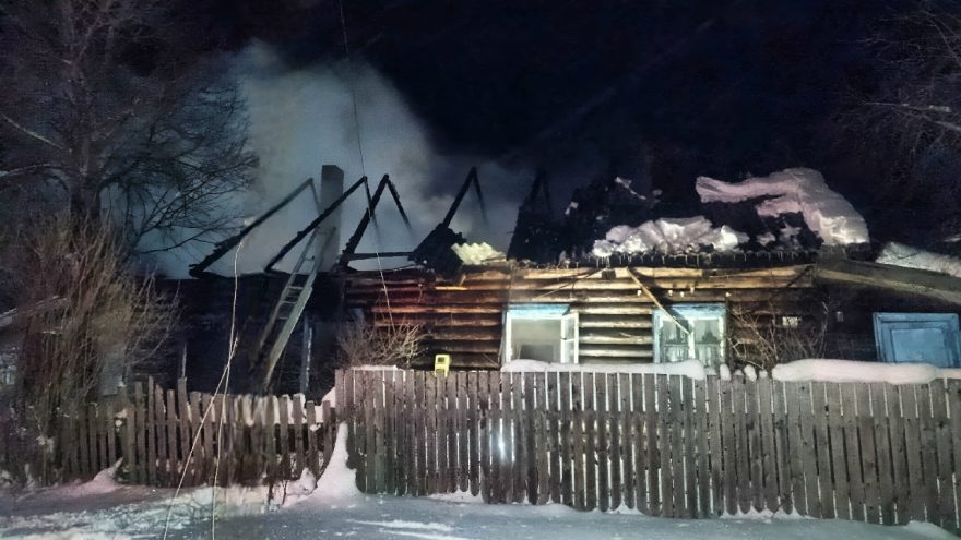 В сгоревшем доме в Тверской области нашли труп женщины