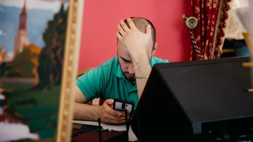 мошенников