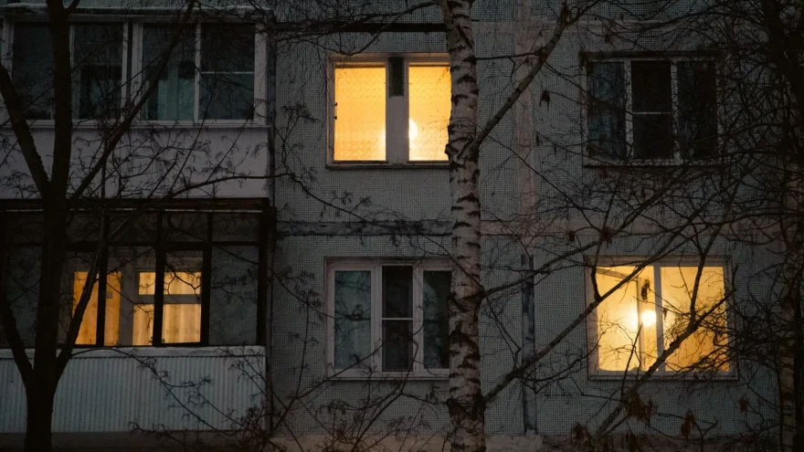 отключениях света