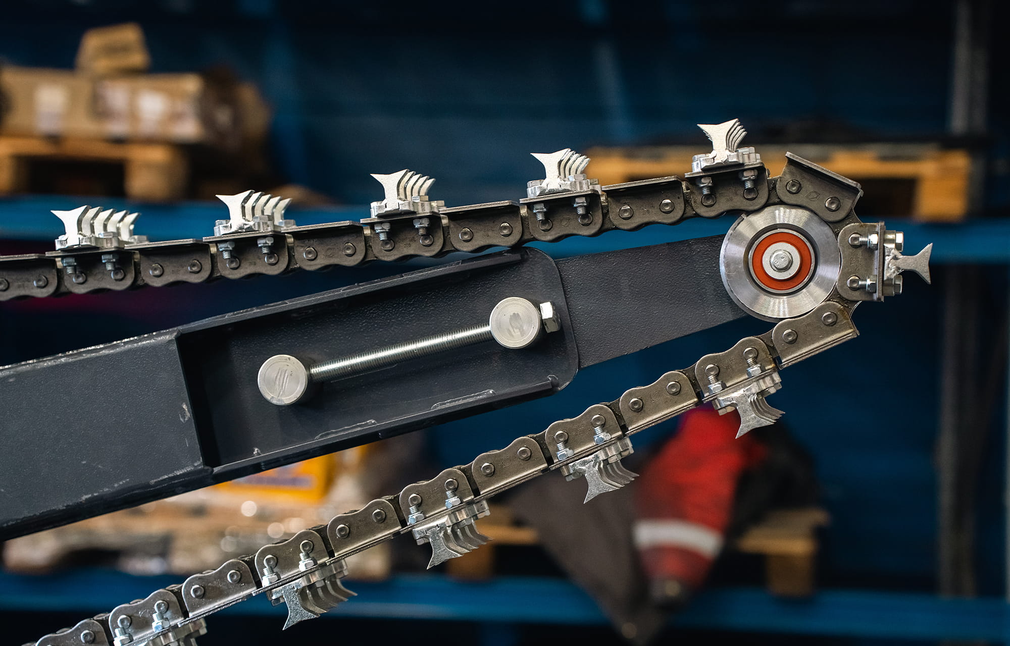 В Тверской области выпустили уникальные самоходные машины-амфибии