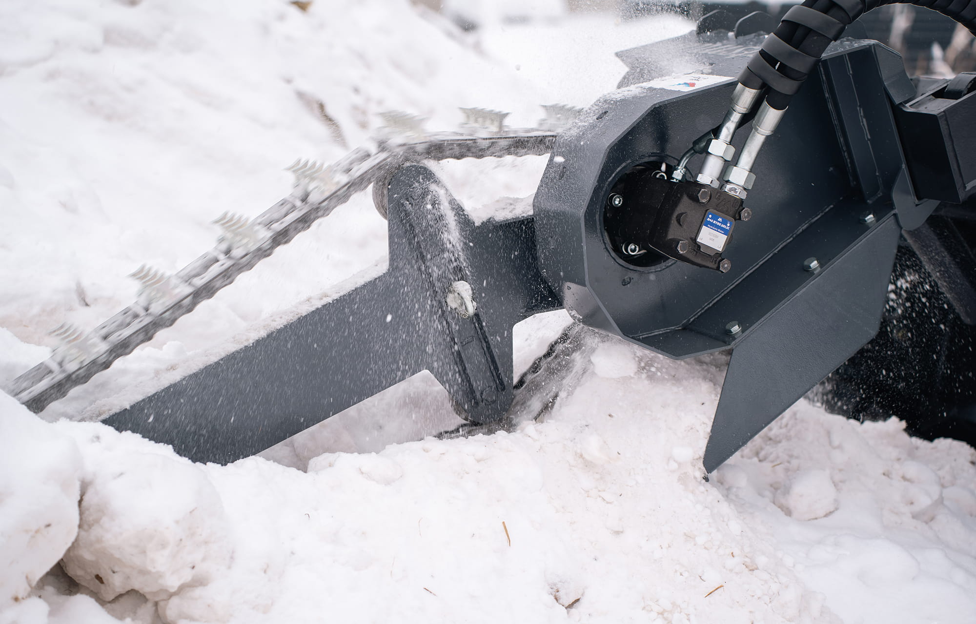 В Тверской области выпустили уникальные самоходные машины-амфибии