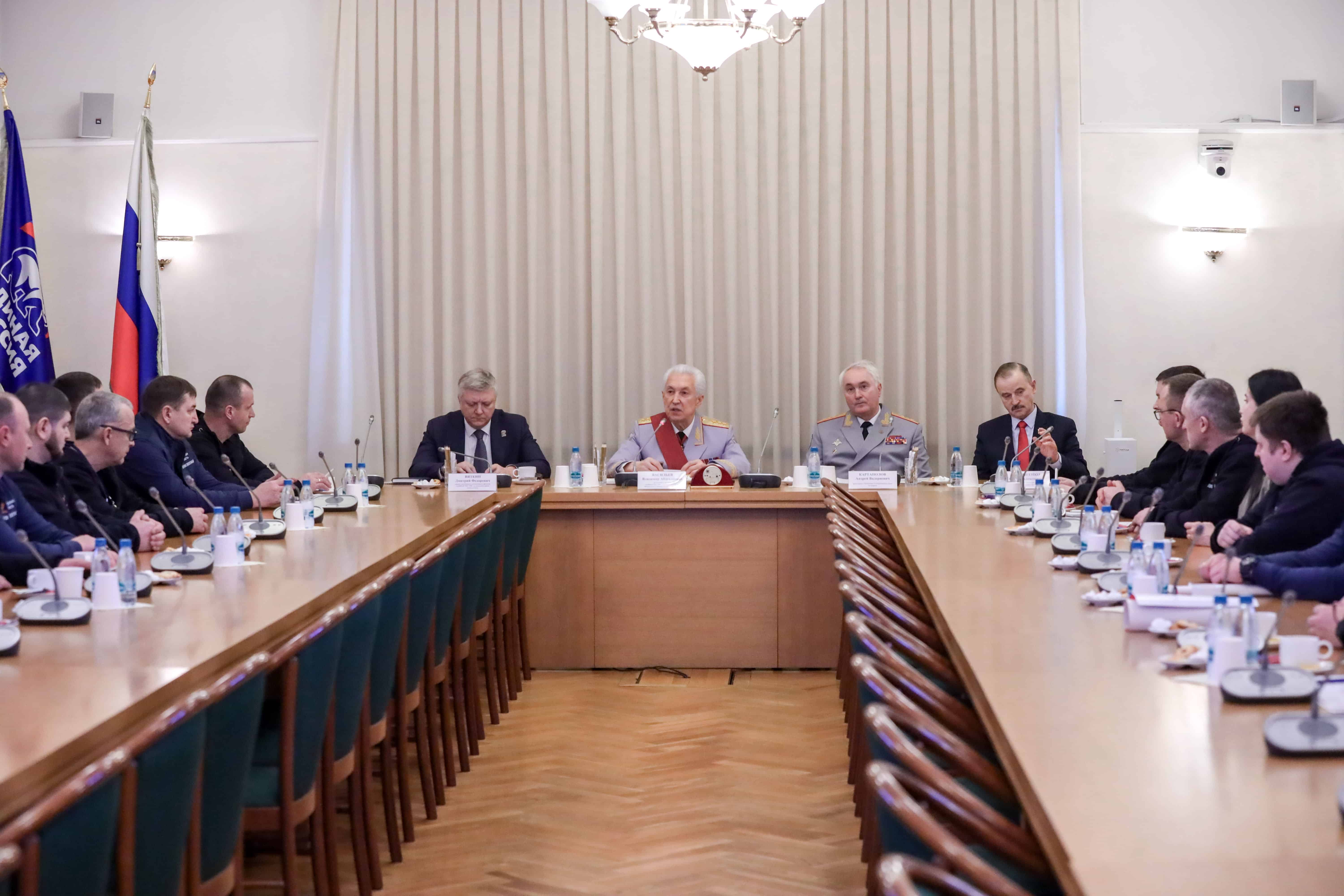 Участники программы «Герои Верхневолжья» изучают работу органов власти