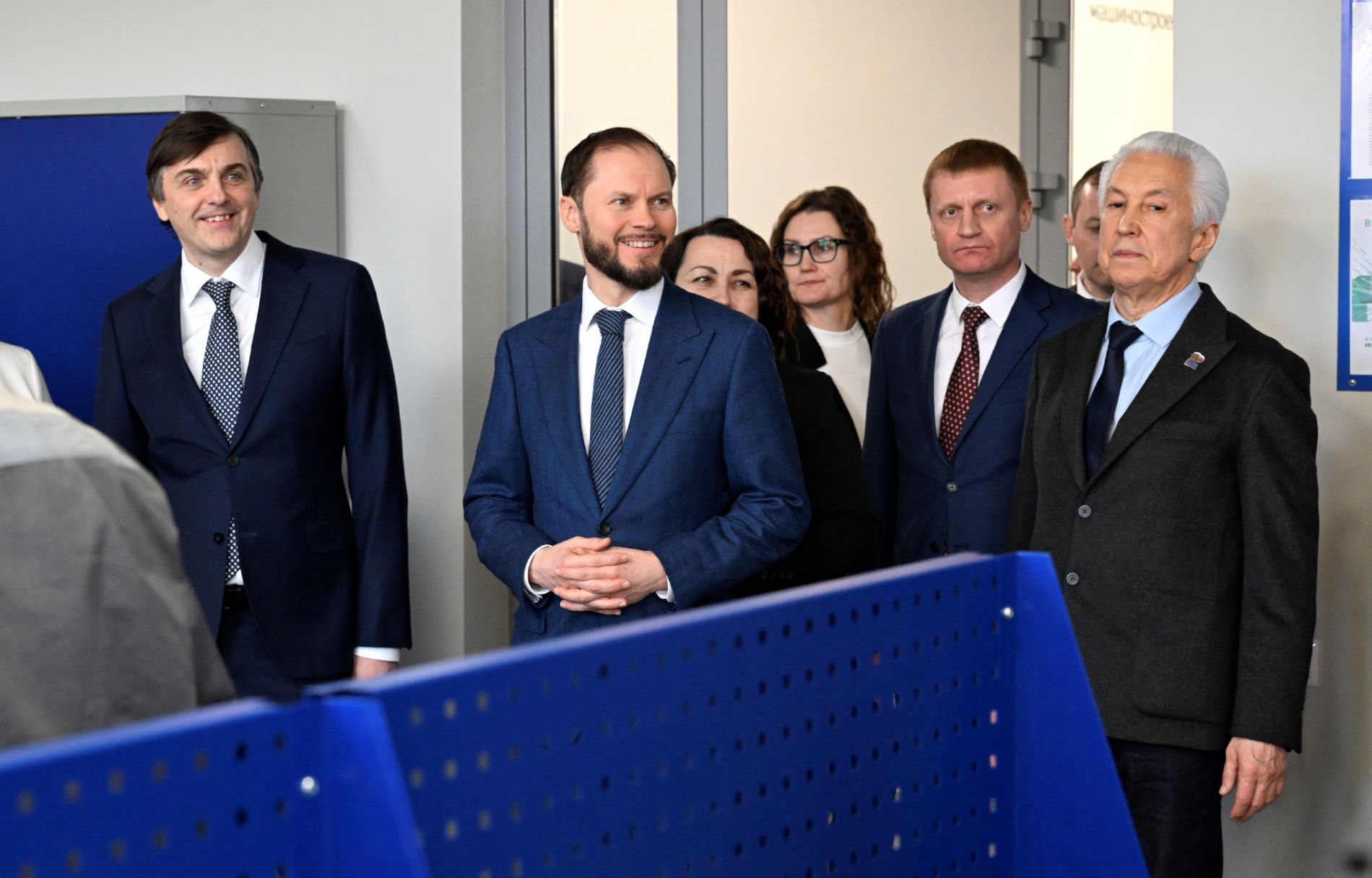 Министр просвещения РФ Сергей Кравцов и глава региона Виталий Королев посетили Тверской технологический колледж