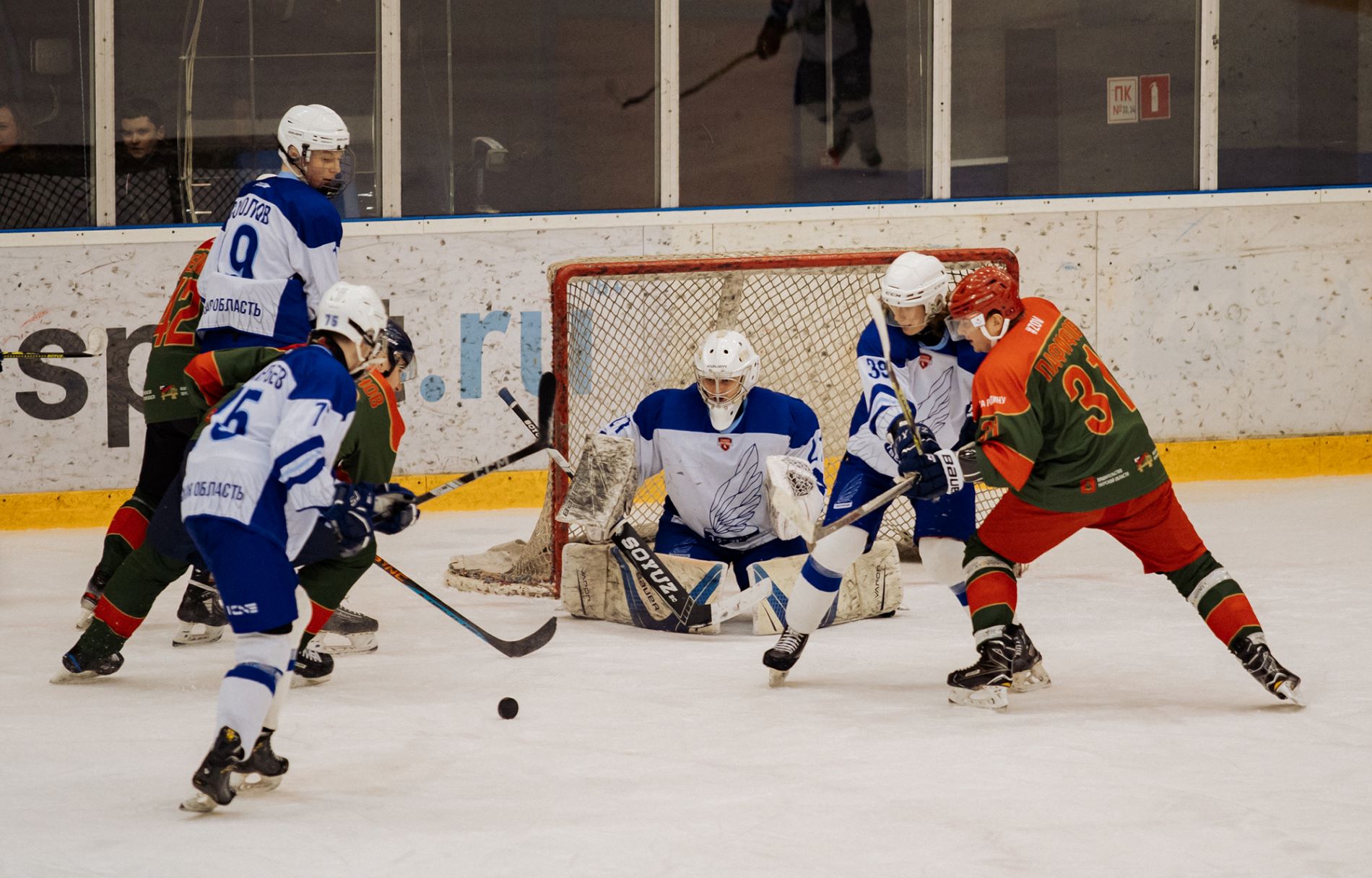 На хоккейном матче в поддержку участников СВО в Твери собрали три миллиона рублей