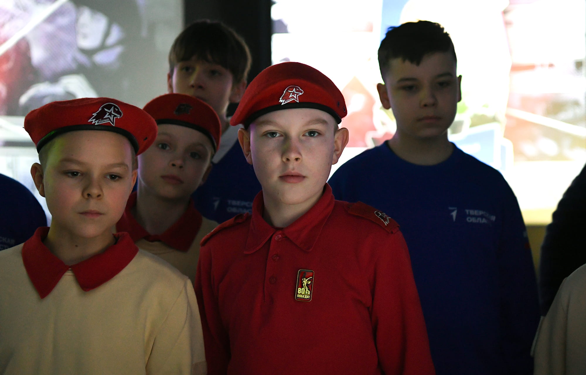 Виталий Королев первым посетил мультимедийную выставку «Знание.Герои» в Твери