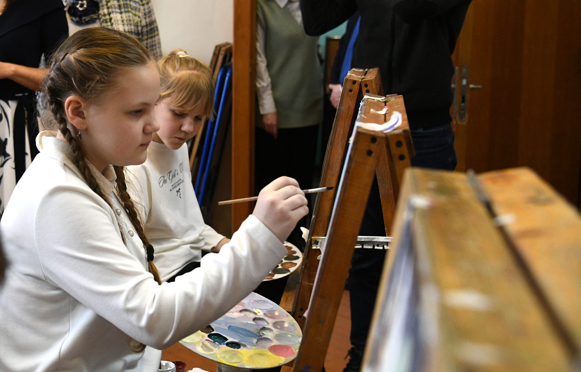 Виталий Королев дал поручения по ремонту детской школы искусств в Кимрах