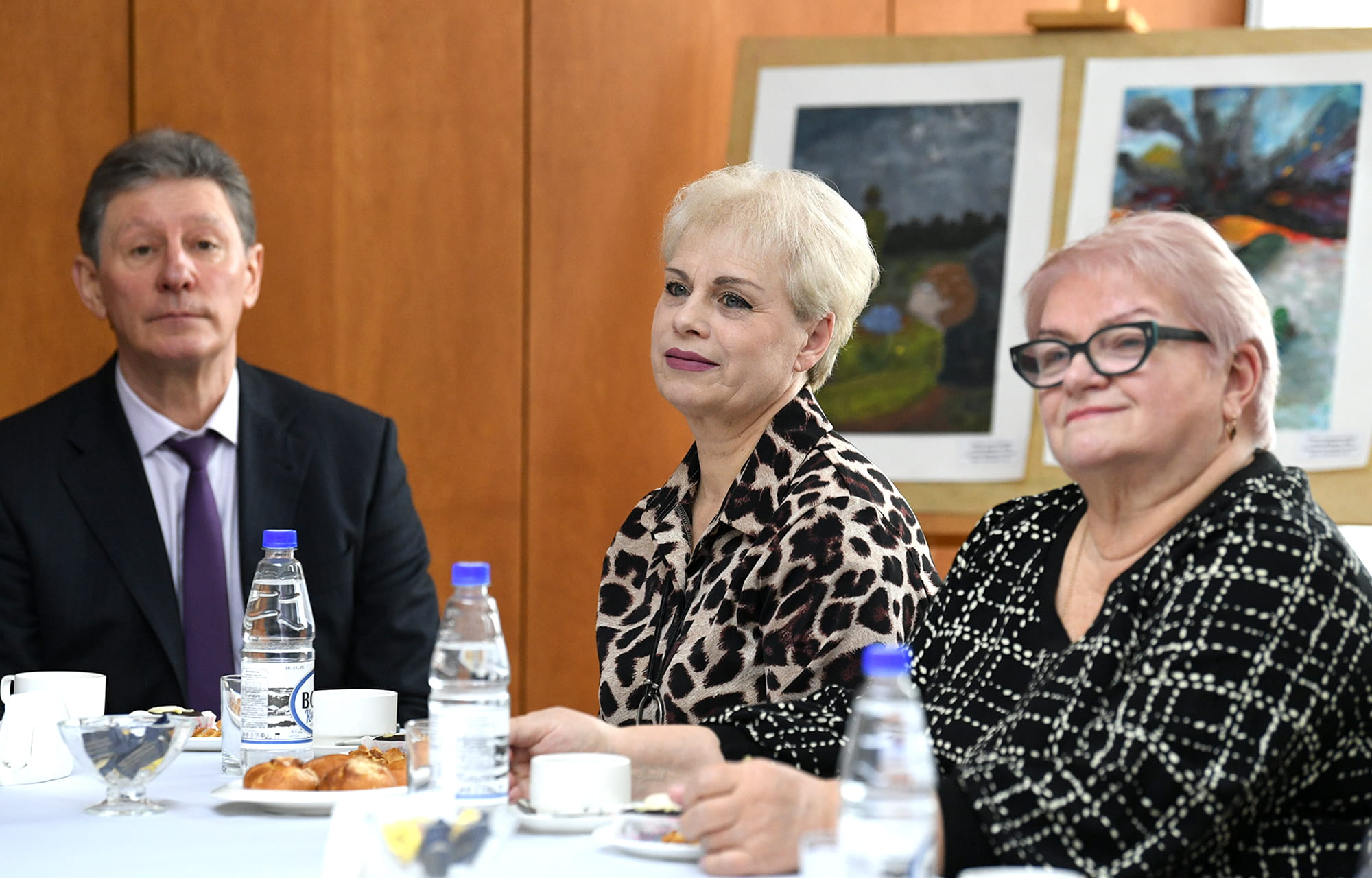 Виталий Королев дал поручения по ремонту детской школы искусств в Кимрах