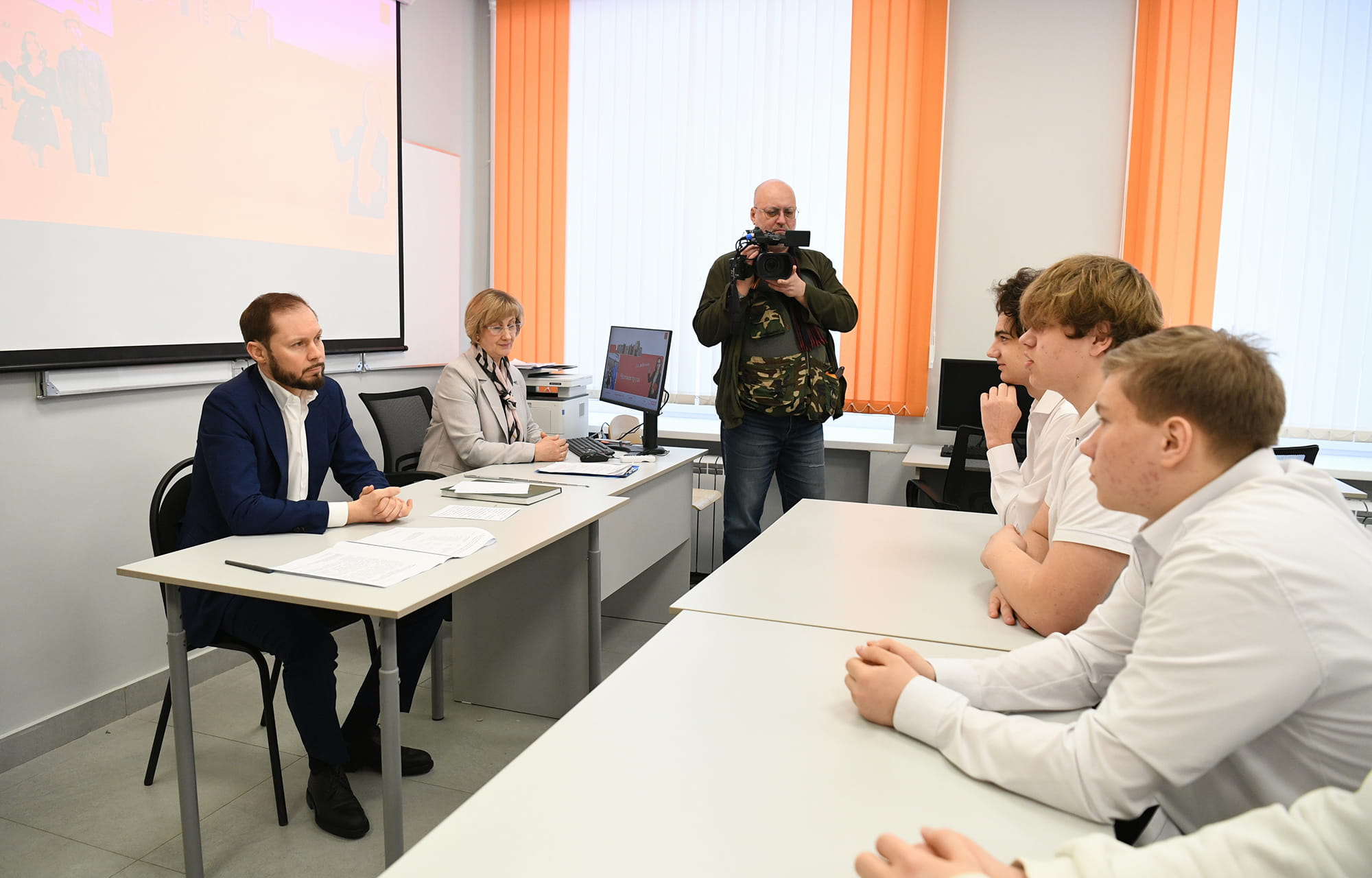 «Разговор о важном»: Виталий Королев рассказал студентам, как выбирал свой профессиональный путь