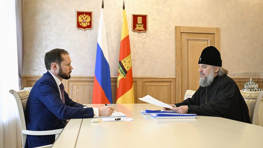 митрополитом