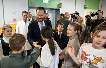 поликлинику