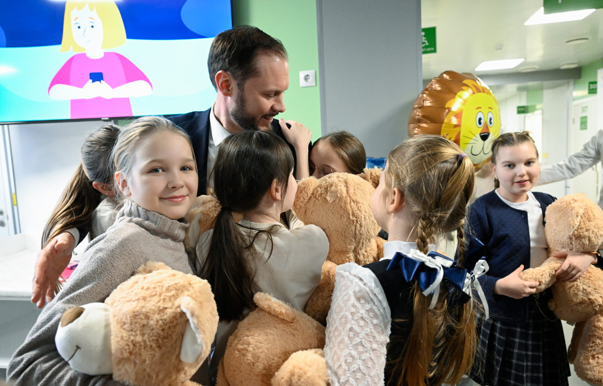 Виталий Королев открыл новую детскую поликлинику в Торжке