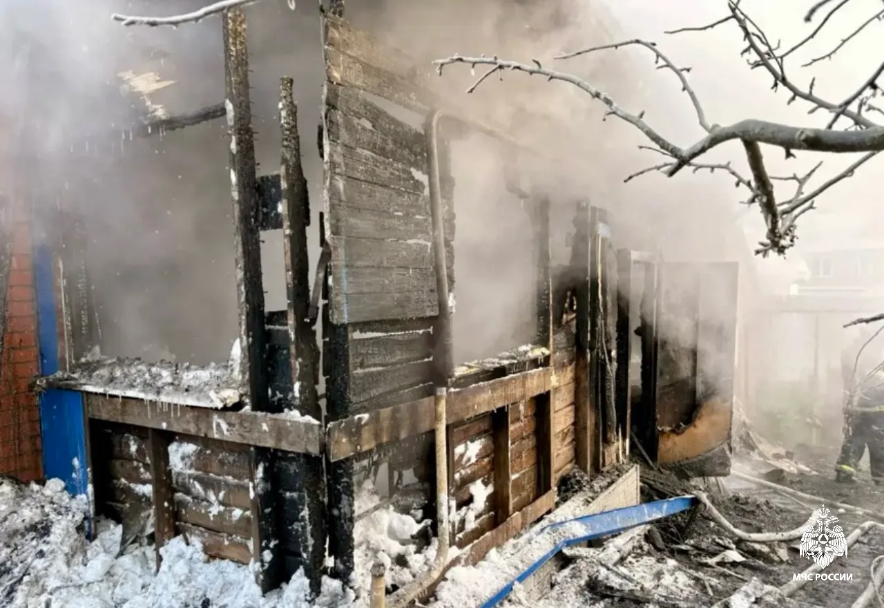 В Тверской области из-за обогревателя сгорел дом