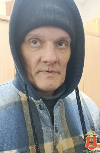 На трассе в Тверской области остановили "Мерседес" с метадоном