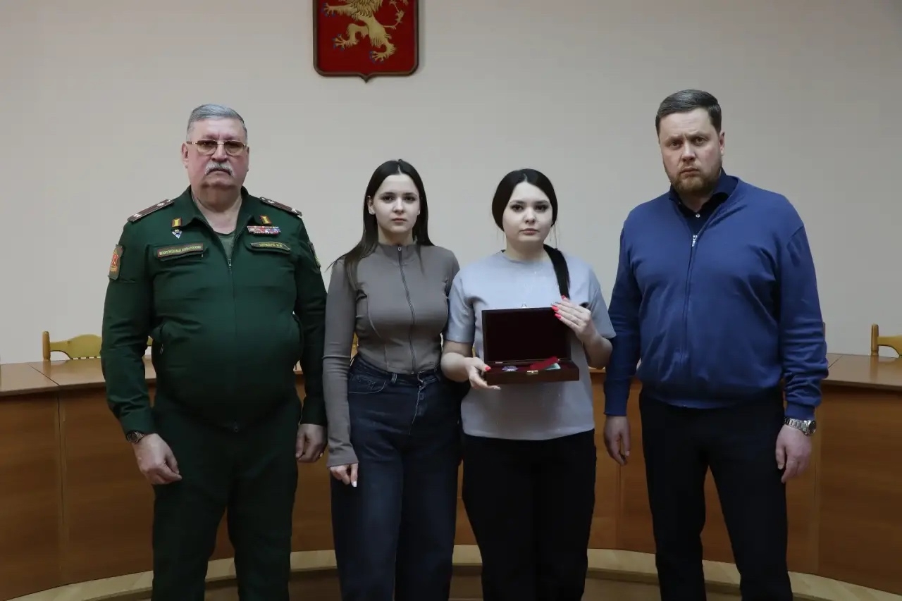 В Тверской области родственники девяти участников СВО получили медали и ордена павших защитников