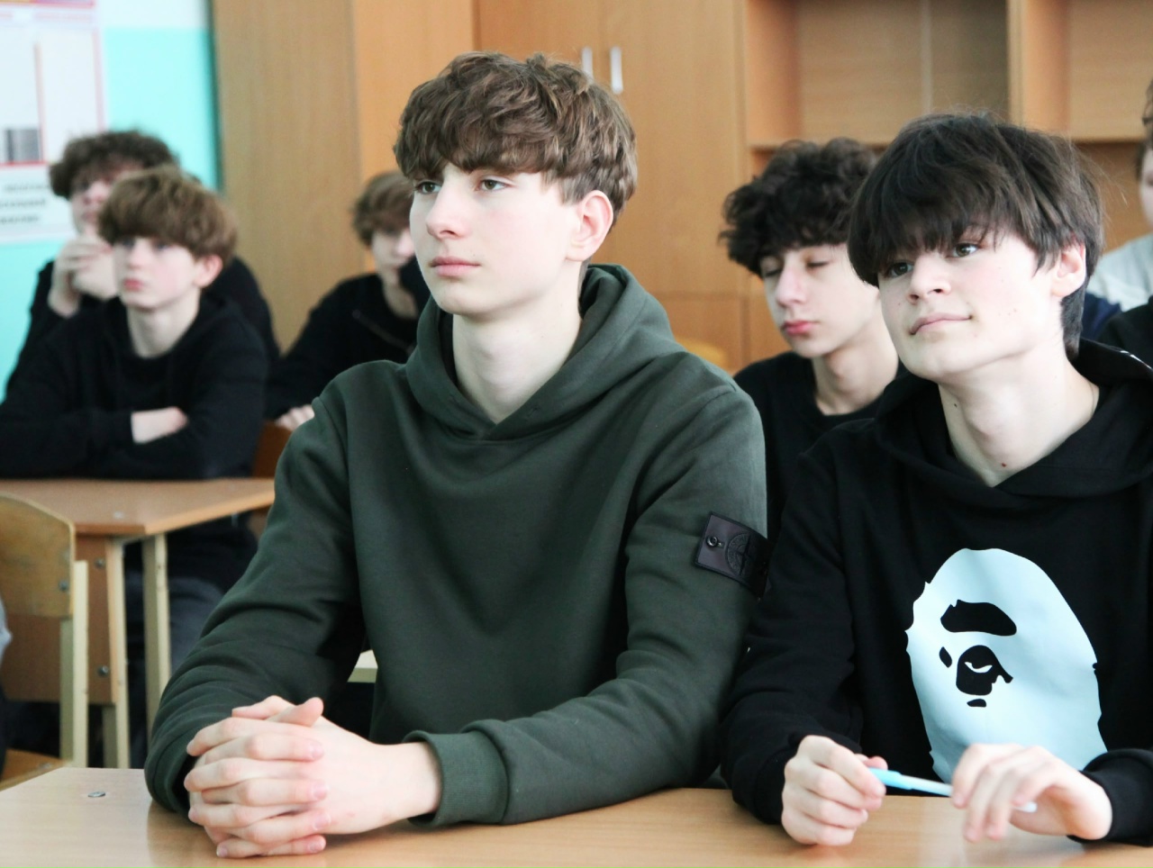 Офицер Следственного комитета провел со школьниками урок мужества