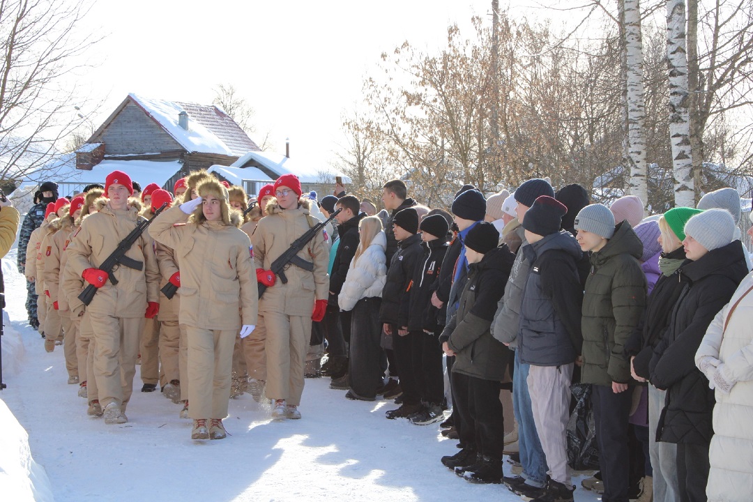 Школу в Тверской области назвали именем Дарьи "Белки"