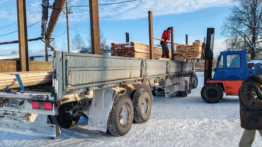 гуманитарную