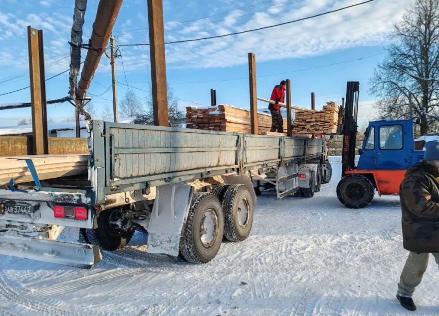 гуманитарную