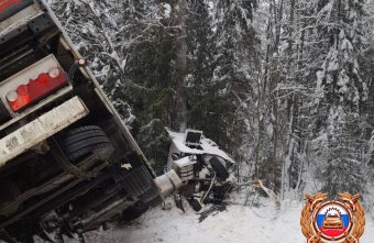 Два человека погибли в ДТП на трассе М-9 в Тверской области погибли