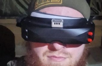 Участник СВО поблагодарил жителей Тверской области за очки очки