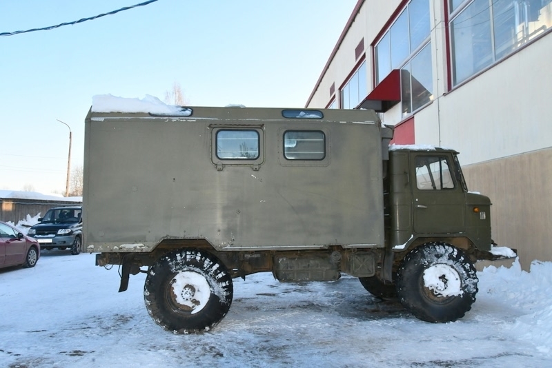 Жители Тверской области передали бойцам СВО автомобиль