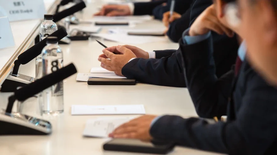 законопроект