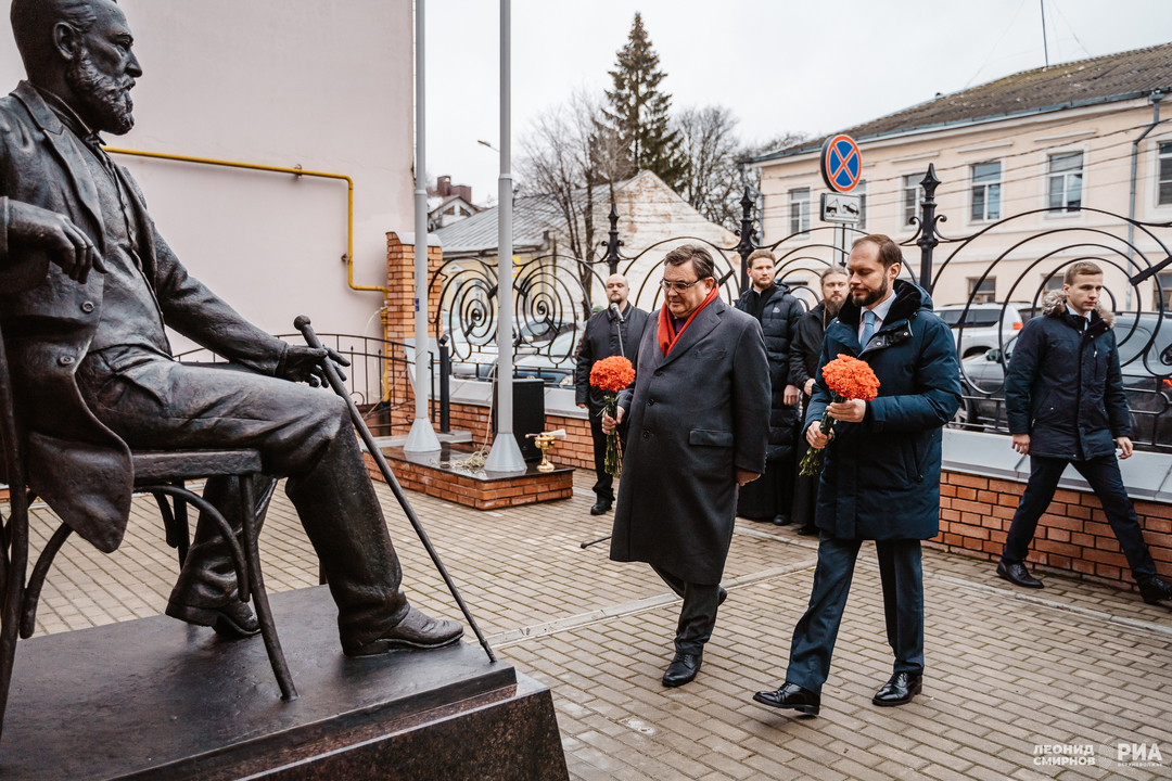 100 дней Виталия Королева в 15 знаковых встречах