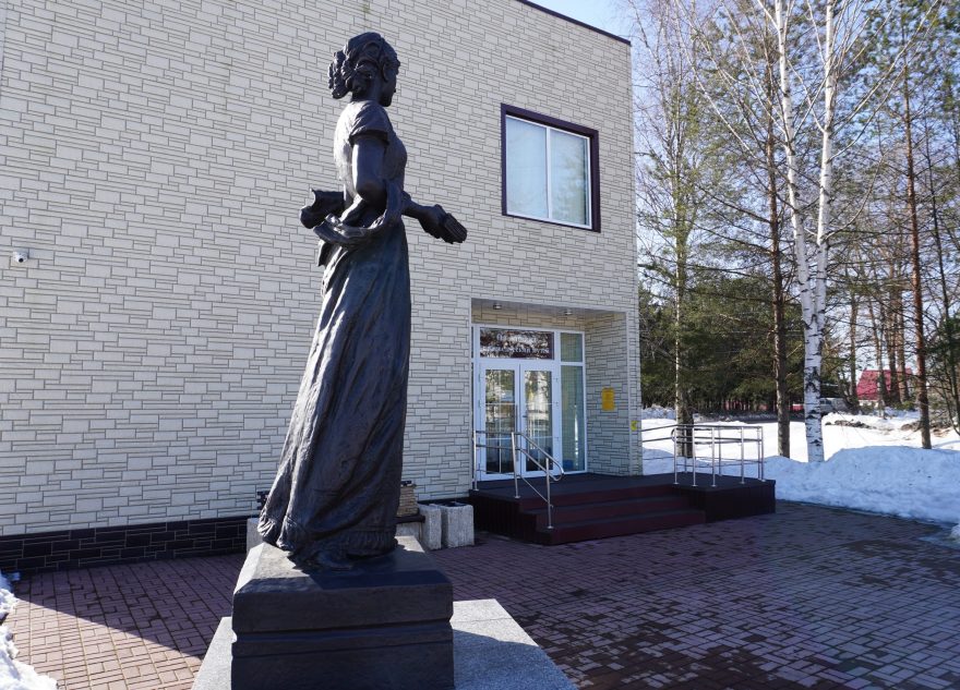 В Оленинском округе работает обновленный краеведческий музей