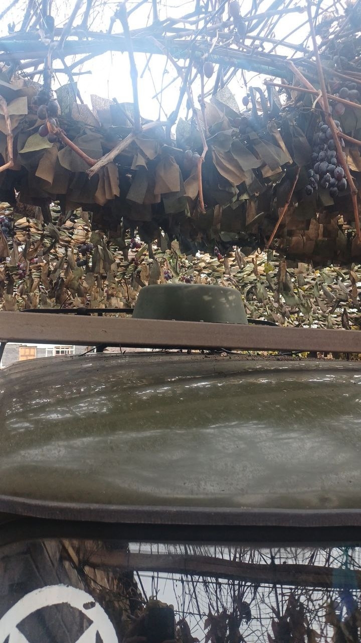 Волонтеры из Тверской области сплели тысячную маскировочную сеть