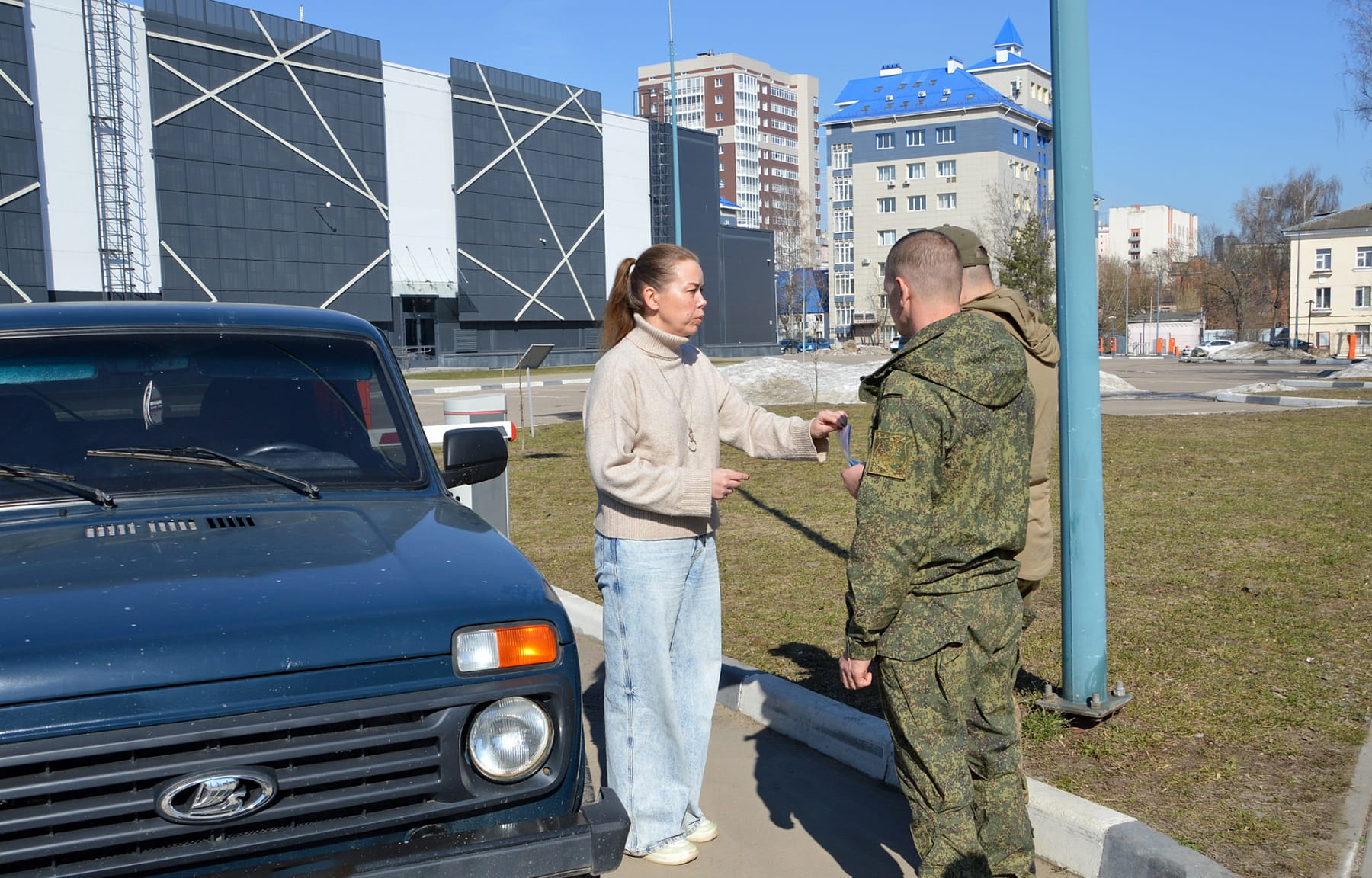 Из Тверской области в зону проведения СВО отправили автомобиль