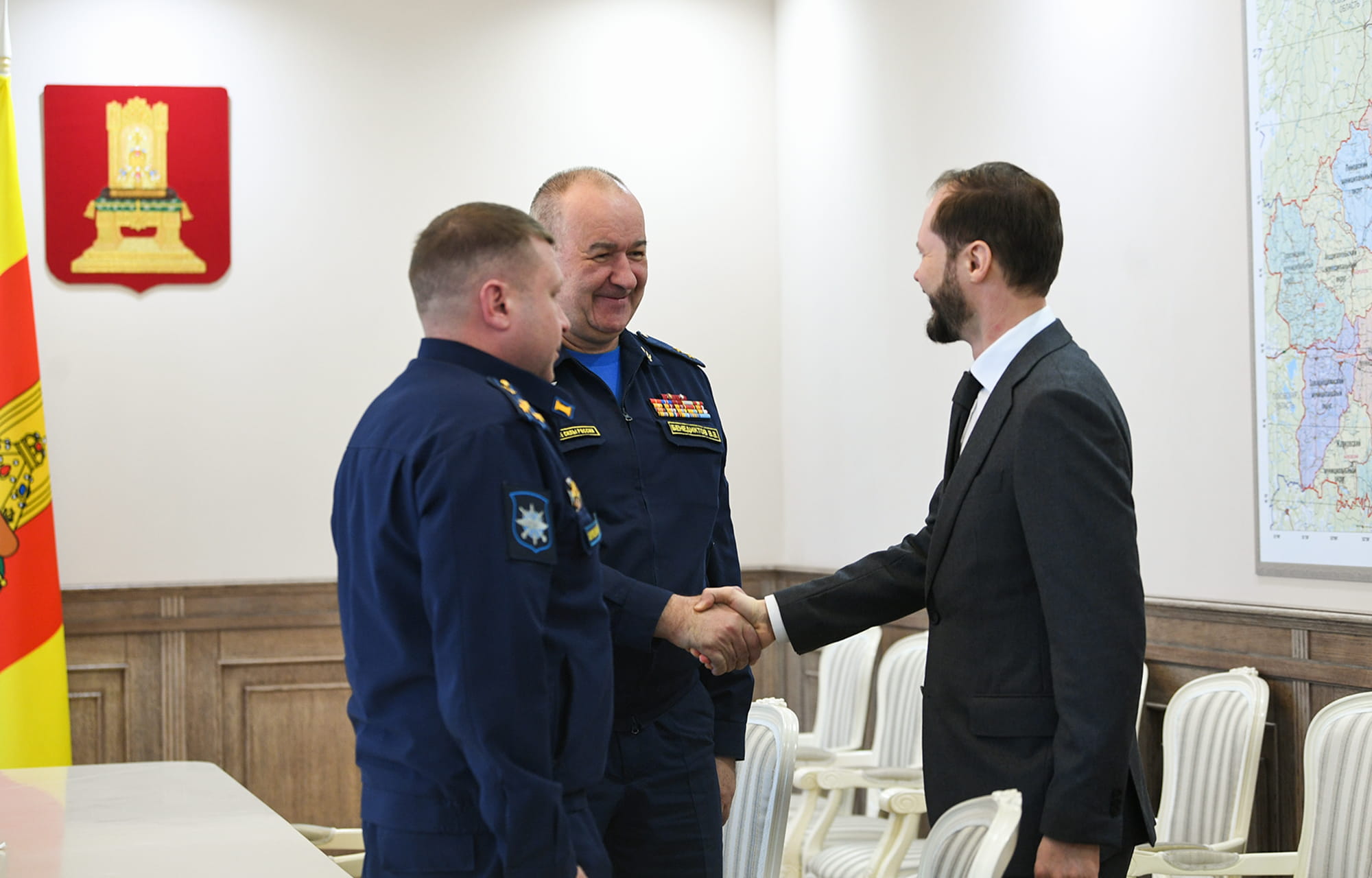 Виталий Королев на встрече с Владимиром Бенедиктовым: Гордимся вкладом военнослужащих Тверской области в выполнение боевых задач