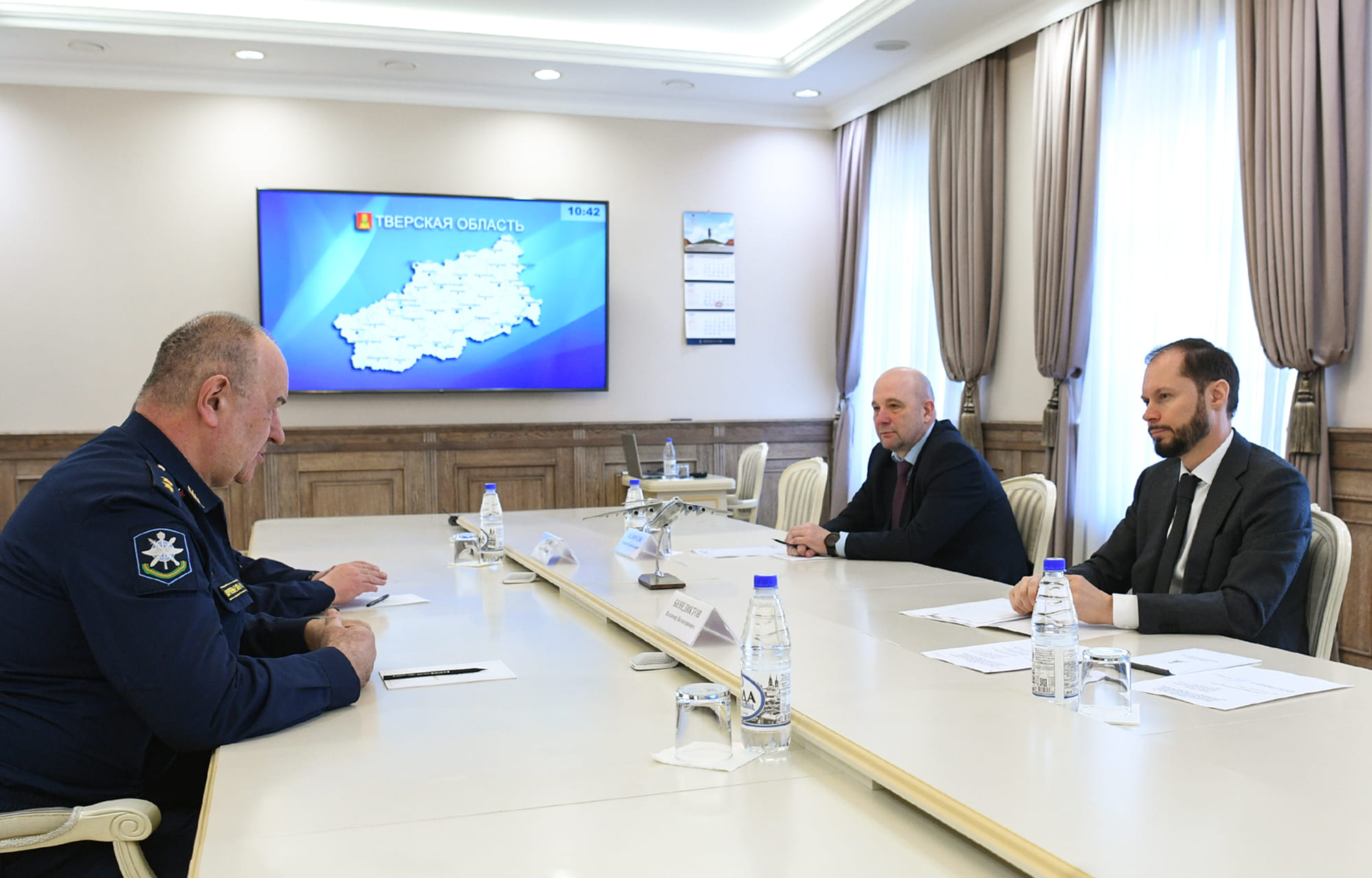 Виталий Королев на встрече с Владимиром Бенедиктовым: Гордимся вкладом военнослужащих Тверской области в выполнение боевых задач