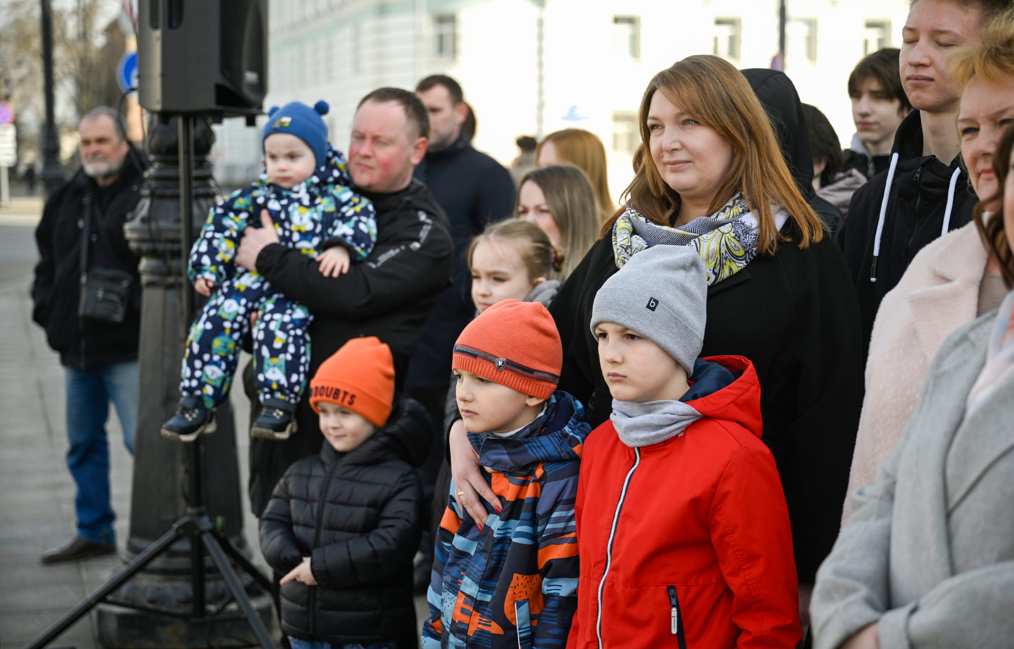 Виталий Королев вручил ключи от 15 автомобилей учреждениям и многодетным семьям Тверской области