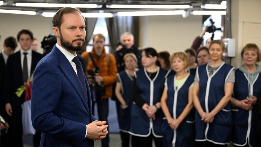 Виталий Королев оценил перспективы развития Вышневолоцкого комбината «Парижская Коммуна»