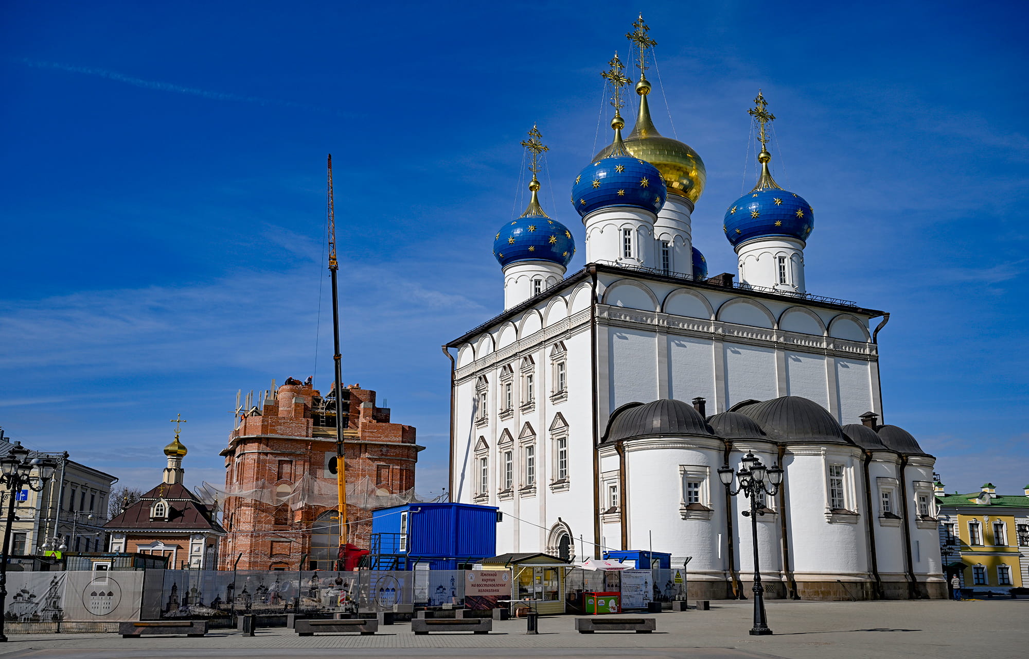 Виталий Королев открыл уникальную выставку в Тверском императорском дворце