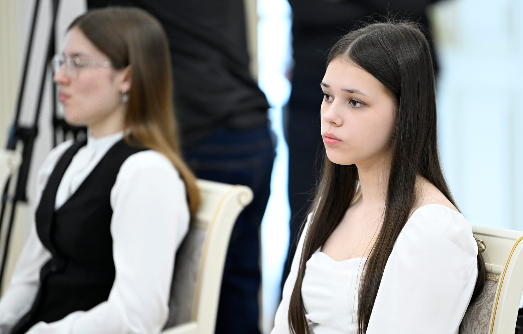 Виталий Королев наградил жительниц Тверской области