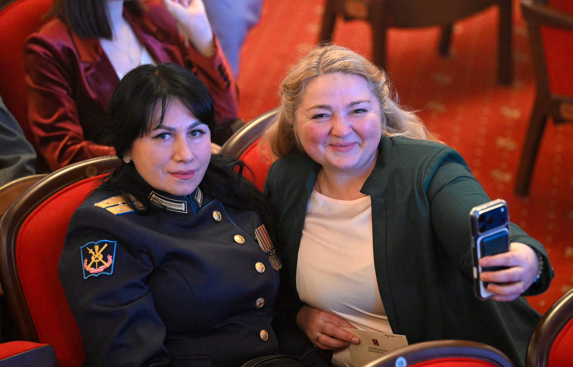 Виталий Королев: Мы восхищаемся красотой и мудростью женщин Верхневолжья, их способностью созидать и неизменно добиваться успеха в любом деле