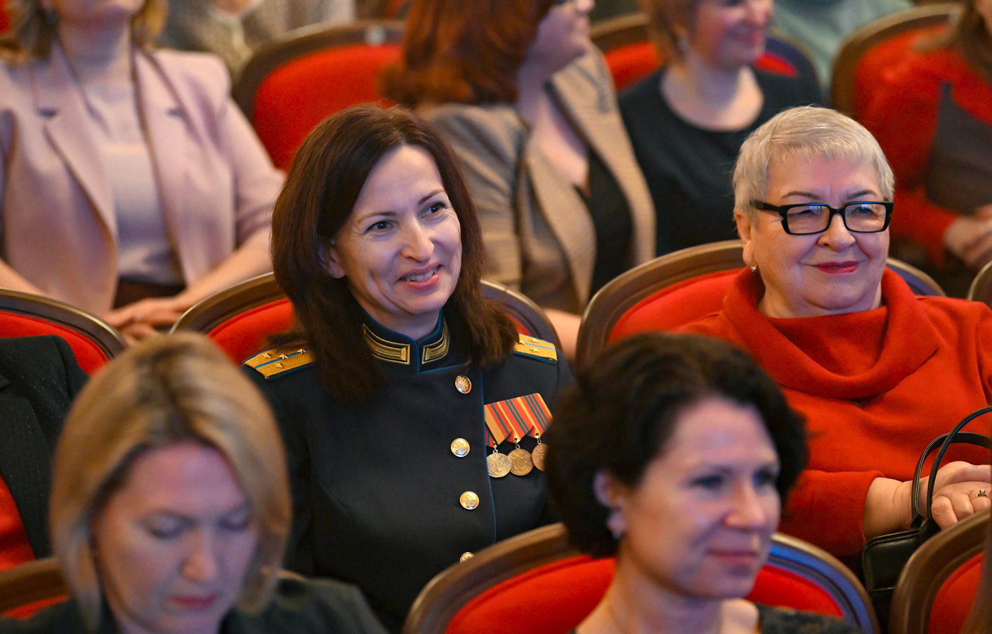 Виталий Королев: Мы восхищаемся красотой и мудростью женщин Верхневолжья, их способностью созидать и неизменно добиваться успеха в любом деле