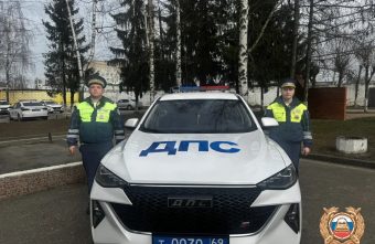 Тверские автоинспекторы спасли двухлетнего ребенка ребенка