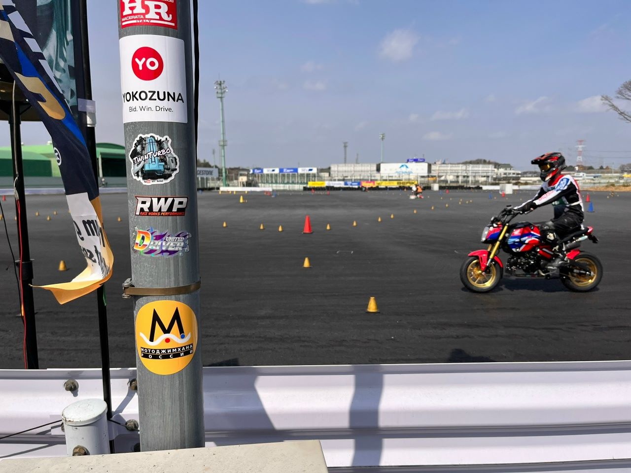 Тверские гонщики вернулись с турнира по мотоджимхане в Японии